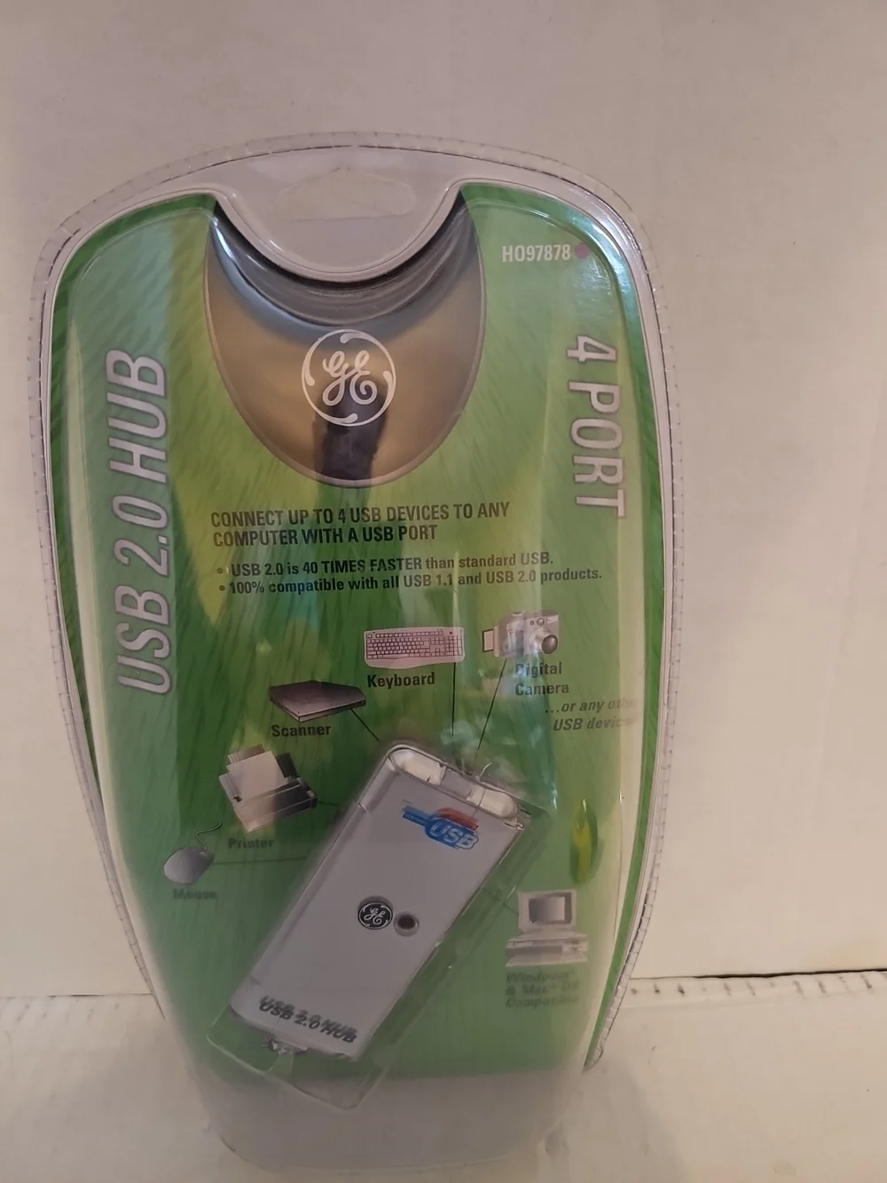 GE USB 2.0 4-Port Hub - White/Silver